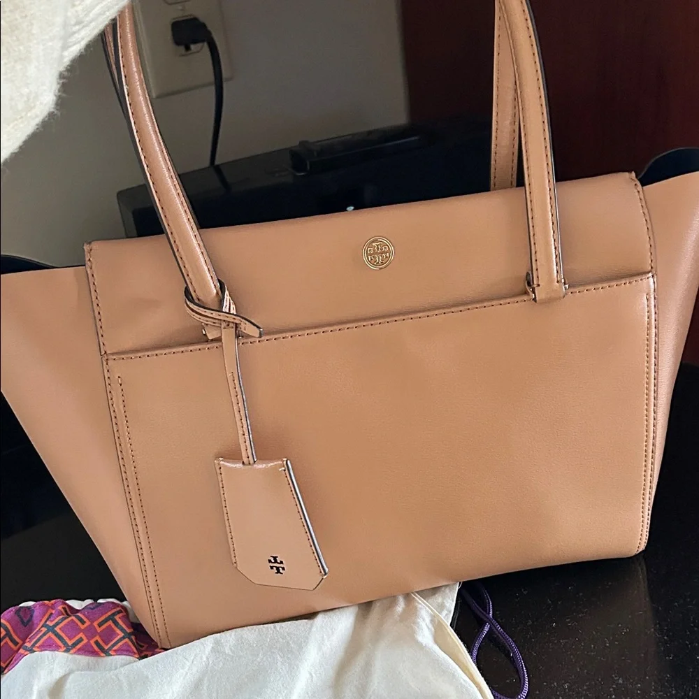 Tory Burch Camel Leather Tote - Picture 2 of 5